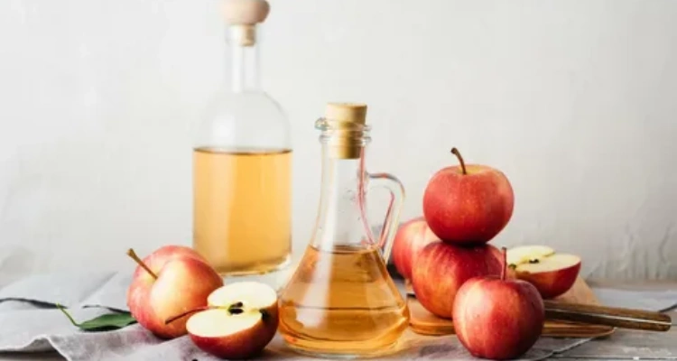 Natural Beauty Routine for Women: How to Take Care of Your Skin and Hair with Homemade Products