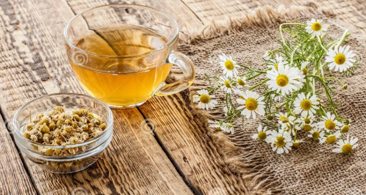 10 Quick Home Remedies to Relieve a Sore Throat