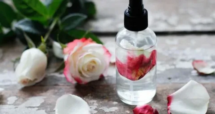 Natural Skincare Routine: How to Take Care of Your Skin with Homemade Ingredients