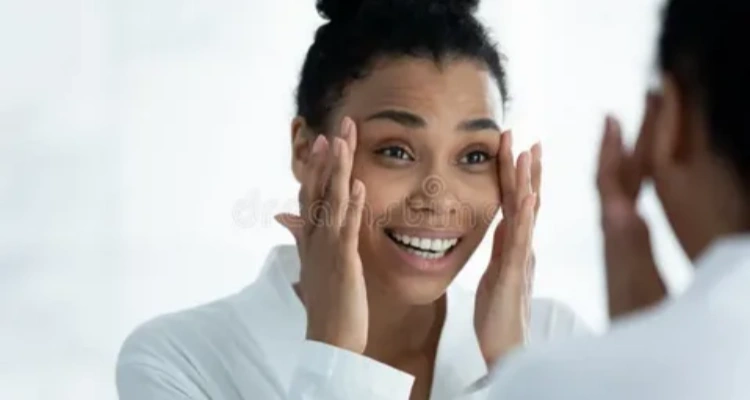 How to Fight Skin Aging with Natural Products