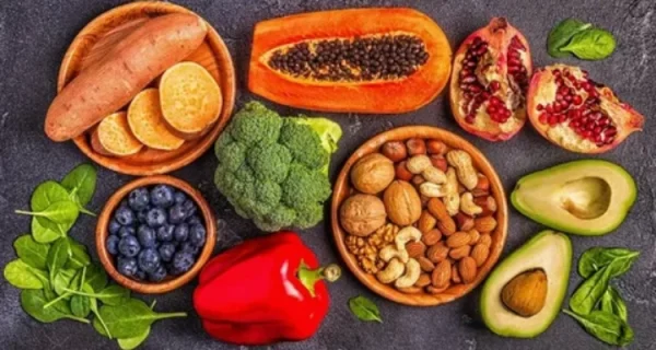 natural-remedies-to-relieve-pms-and-menopause-symptoms